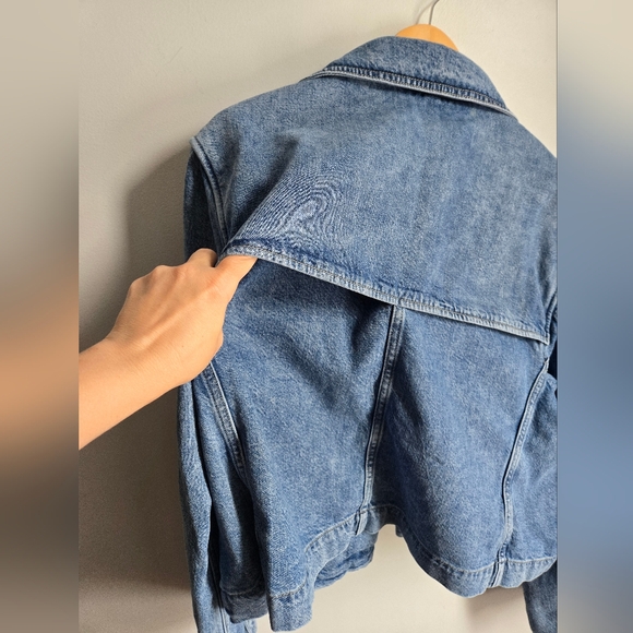 GAP Jean Jacket - Picture 10 of 11